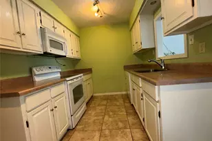 9106 Emberglow Ln, Dallas, TX 75243 - Photo 8