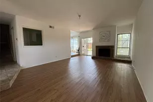 9106 Emberglow Ln, Dallas, TX 75243 - Photo 4