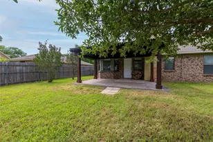 937 Springhill Dr, Burleson, TX 76028 - Photo 36