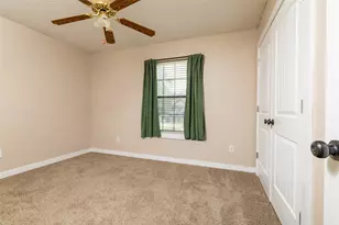 937 Springhill Dr, Burleson, TX 76028 - Photo 32