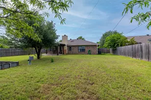 937 Springhill Dr, Burleson, TX 76028 - Photo 38