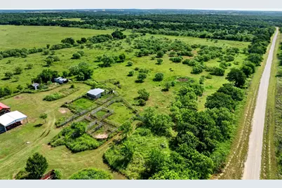 2401 Lamkin Road, Mineral Wells, TX 76067 - Photo 30