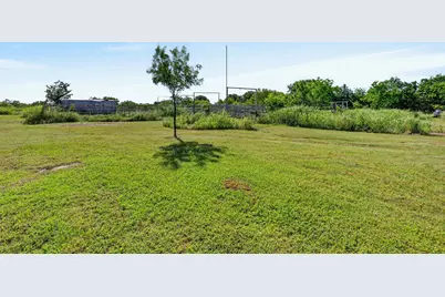 2401 Lamkin Road, Mineral Wells, TX 76067 - Photo 26