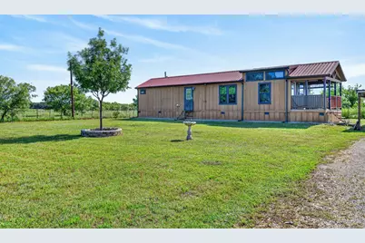 2401 Lamkin Road, Mineral Wells, TX 76067 - Photo 2