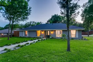 1210 Oakwood Trail, Southlake, TX 76092 - Photo 2