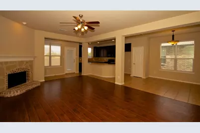 404 Hummingbird Drive, Little Elm, TX 75068 - Photo 8