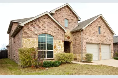 404 Hummingbird Drive, Little Elm, TX 75068 - Photo 2