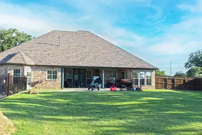 2601 NE 23rd Street, Mineral Wells, TX 76067 - Photo 30