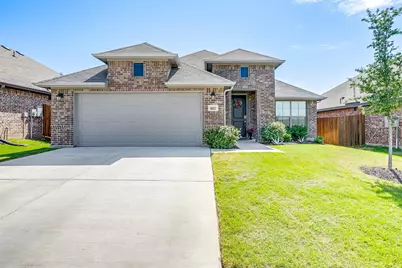 907 Beverly Drive, Cleburne, TX 76033 - Photo 1