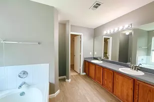 1705 Desperado Rd, Fort Worth, TX 76131 - Photo 16