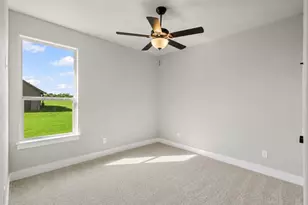 221 Jimmy Ln, Millsap, TX 76066 - Photo 18