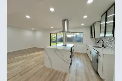 1905 Edna Smith Drive, Garland, TX 75040 - Photo 10