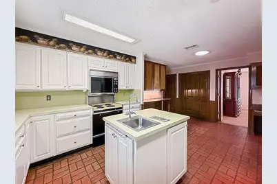 13001 Stonebridge Road, Argyle, TX 76226 - Photo 12