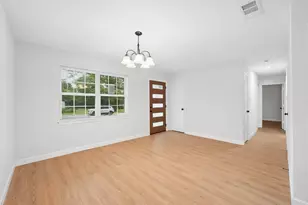 807 Ross Ln, Seagoville, TX 75159 - Photo 4