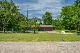 450 Rs County Rd 4480, Point, TX 75472 - Photo 20