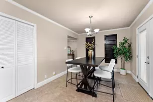 1830 Pleasant Run Rd, Carrollton, TX 75006 - Photo 10