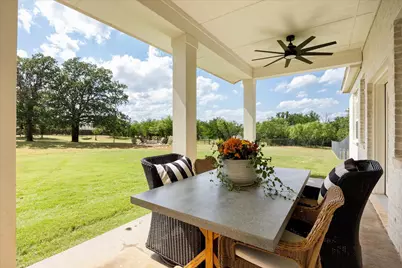 2208 Summerlin Court, Granbury, TX 76048 - Photo 36