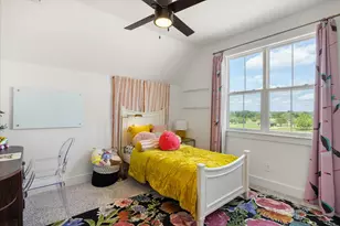 2208 Summerlin Ct, Granbury, TX 76048 - Photo 32