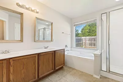 8524 Silverbell Lane, Fort Worth, TX 76140 - Photo 16