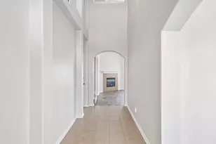 421 Braewick Dr, Fort Worth, TX 76131 - Photo 2