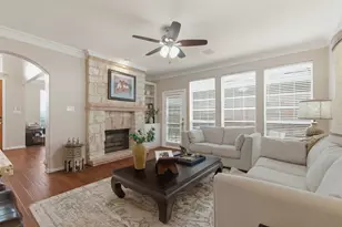 8644 Forest Glen Dr, Irving, TX 75063 - Photo 12
