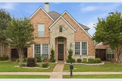8644 Forest Glen Drive, Irving, TX 75063 - Photo 1