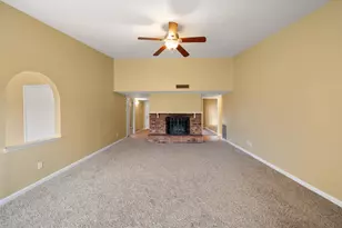 7247 Long Canyon Trail, Dallas, TX 75249 - Photo 6