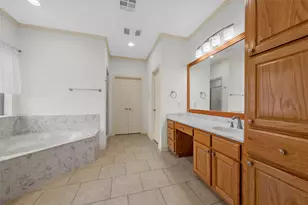 1305 Buffalo Pass, Woodway, TX 76712 - Photo 18