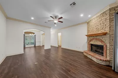 1305 Buffalo Pass, Woodway, TX 76712 - Photo 6