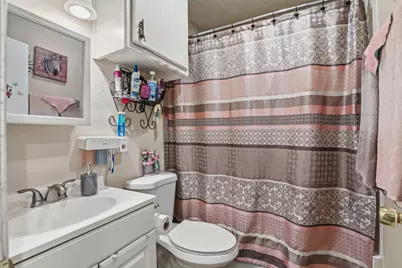 606 E Barton Street, Granbury, TX 76048 - Photo 18