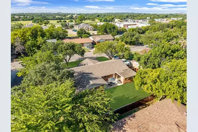 1300 Amherst Drive, Denton, TX 76201 - Photo 36
