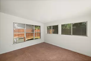 1300 Amherst Dr, Denton, TX 76201 - Photo 30