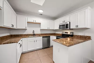 1627 Wintercrest Road, Grand Prairie, TX 75052 - Photo 12