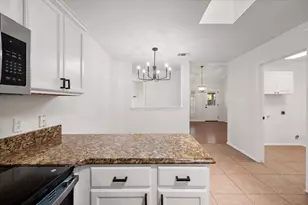 1627 Wintercrest Rd, Grand Prairie, TX 75052 - Photo 14