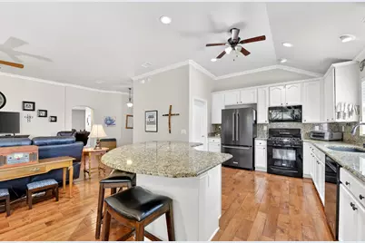 9605 Rosewood Drive, Denton, TX 76207 - Photo 10