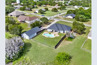 4000 Goliad Drive, Granbury, TX 76048 - Photo 28