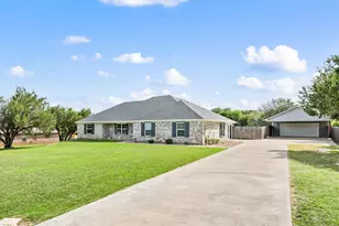 4000 Goliad Dr, Granbury, TX 76048 - Photo 32