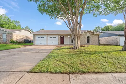 1013 Waverly Drive, Arlington, TX 76015 - Photo 1