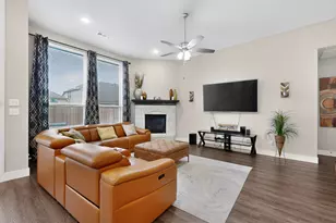 3825 Primrose Dr, Aubrey, TX 76227 - Photo 6