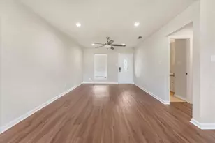 304 E Stone Rd, Wylie, TX 75098 - Photo 6
