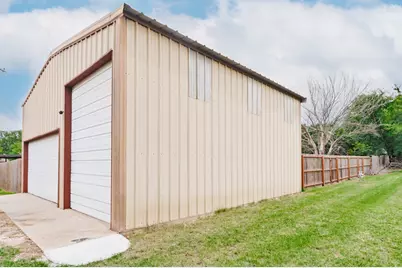 251 Alicia Street, Bowie, TX 76230 - Photo 22