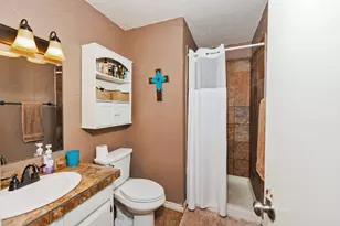 251 Alicia St, Bowie, TX 76230 - Photo 12