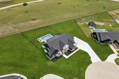 12532 Bella Crossing Drive, Fort Worth, TX 76126 - Photo 38