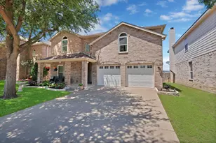 336 Chase Hill Ln, Fort Worth, TX 76028 - Photo 2