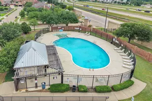 1602 Deer Crossing Dr, Arlington, TX 76002 - Photo 32