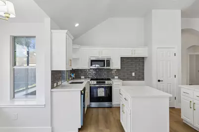 305 Droinwich Circle, Allen, TX 75002 - Photo 10
