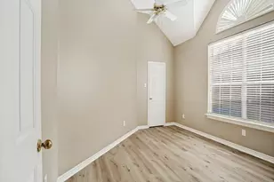 221 S Village Dr, McKinney, TX 75072 - Photo 18