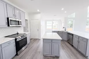 3853 Wintergreen Dr, Plano, TX 75074 - Photo 2
