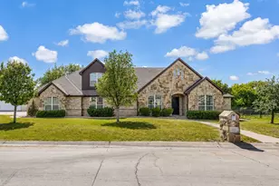 544 Hubbard Circle, Nevada, TX 75173 - Photo 1
