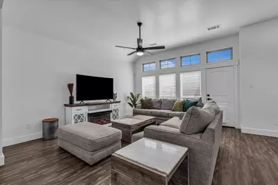 10804 Aurora Drive, Waco, TX 76708 - Photo 6